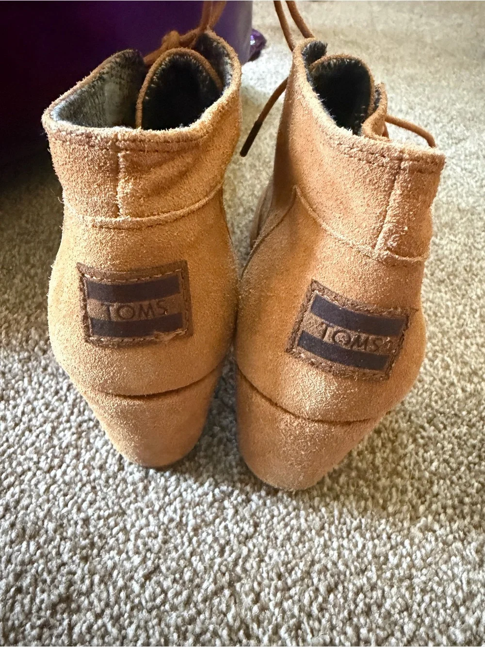 Toms Tan Suede Lace-Up Wedge Ankle Boots sz 9